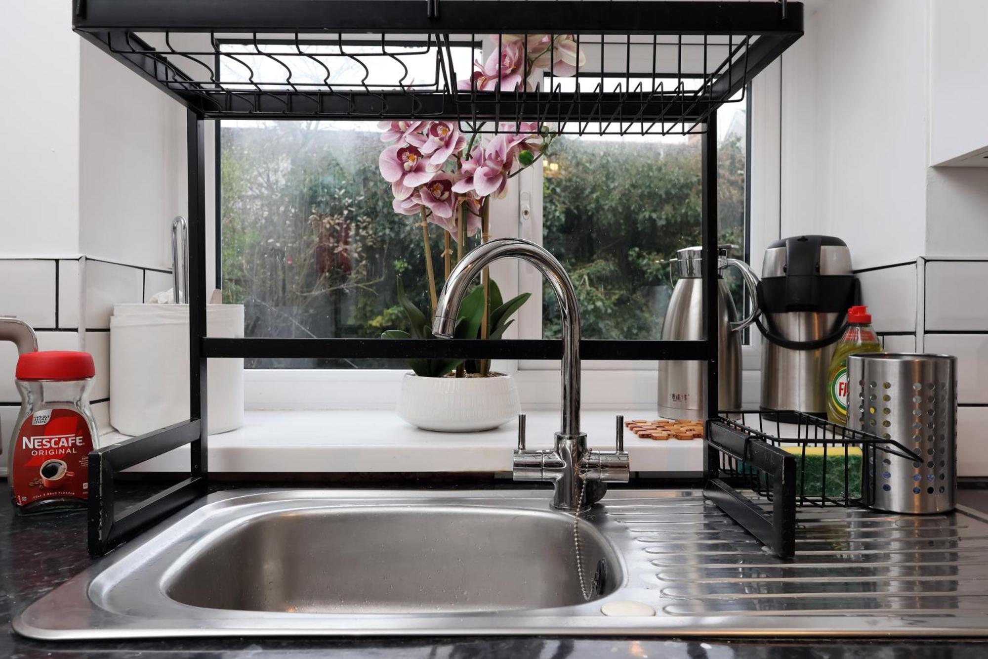 Cardiff City Guesthouse, Central Rooms, Fast Wi-Fi, On-Street Parking Extérieur photo